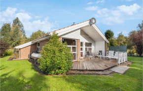Cozy Home In Otterndorf With Sauna